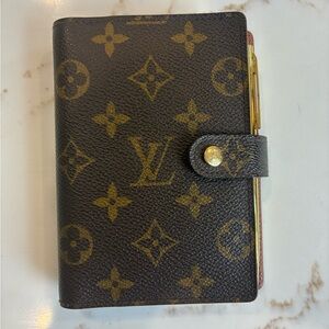 Louis Vuitton Agenda PM in Monogram canva